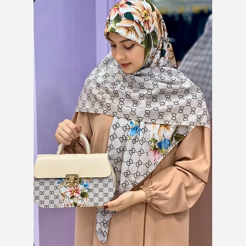 ست روسری و کیف زنانه روسری نخی فلورانس طرح گوچی النا A3، تصویر ۱