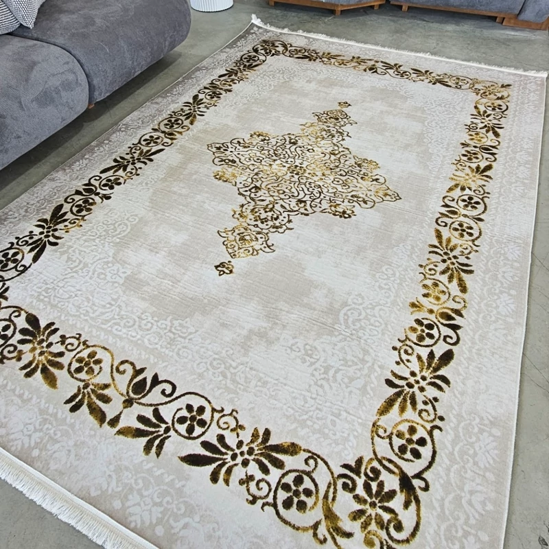 فرشینه مخمل تُرک طوسی گلبهی با زیره ضد سُر آرشینه M333 (پس کرایه)، تصویر ۱